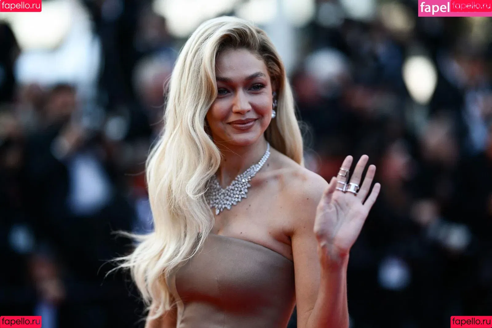 Gigi Hadid Onlyfans Photo Gallery 