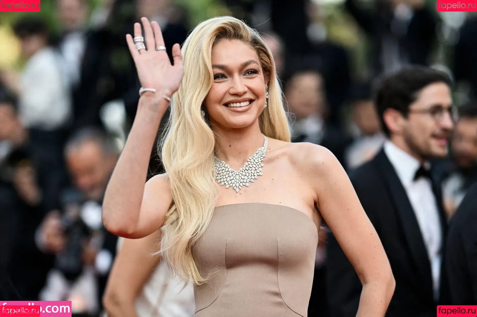 Gigi Hadid Onlyfans Photo Gallery 