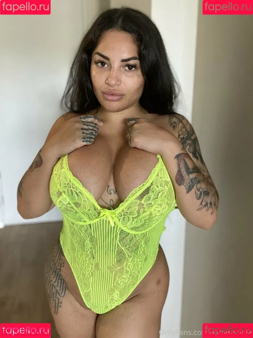 xxxarabella Onlyfans Photo Gallery 