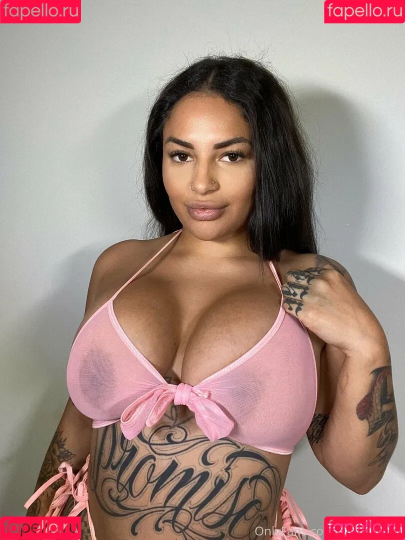 xxxarabella Onlyfans Photo Gallery 