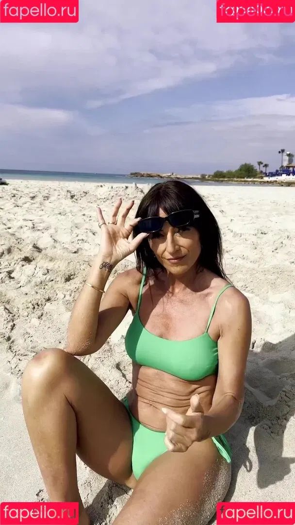 Davina McCall Onlyfans Photo Gallery 