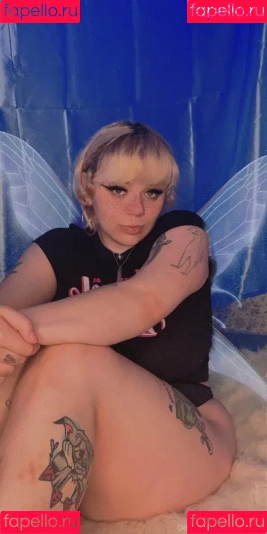 w33d.bby Onlyfans Photo Gallery 