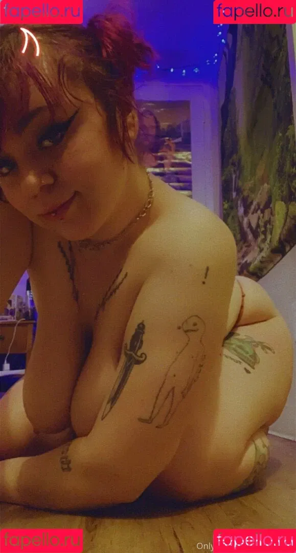 w33d.bby Onlyfans Photo Gallery 