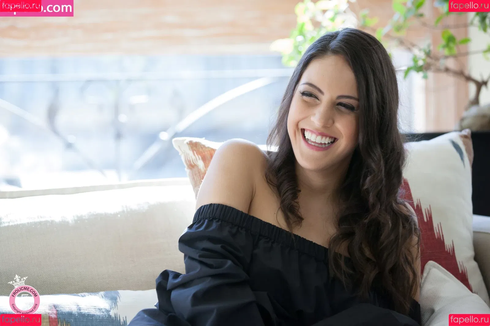 Carolina Abril Onlyfans Photo Gallery 