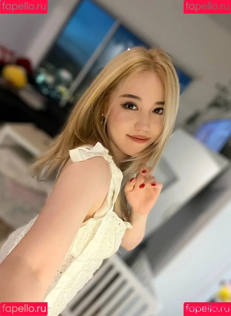 AngelsKimi Onlyfans Photo Gallery 