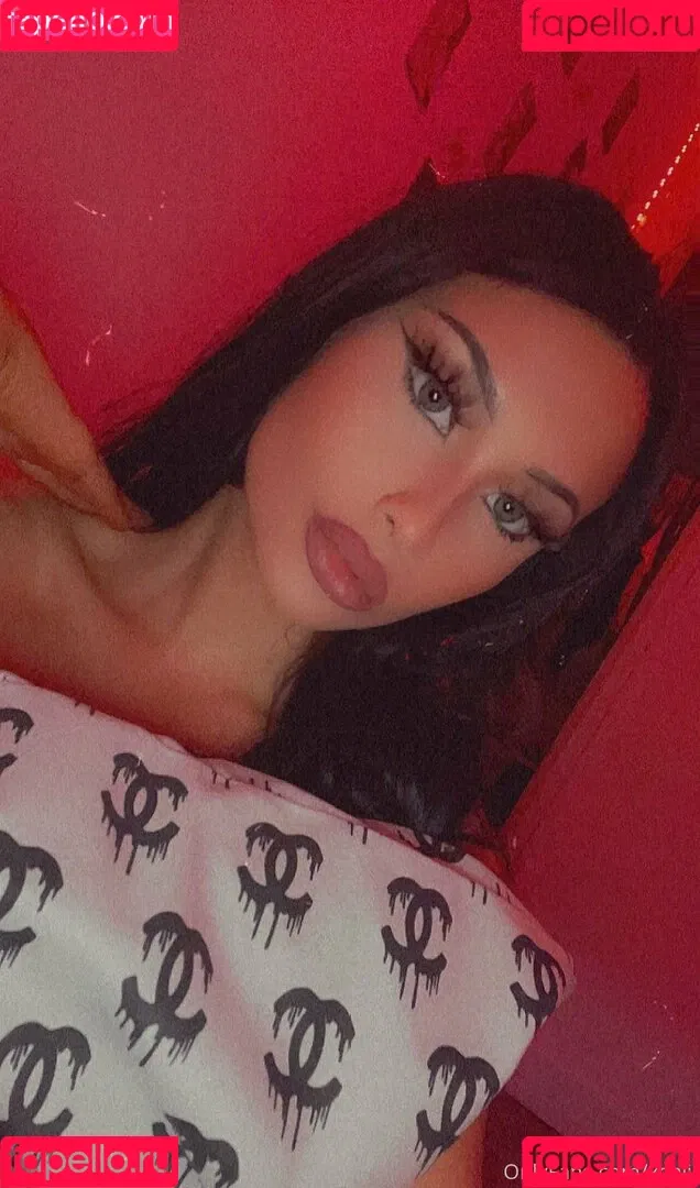 xoalii Onlyfans Photo Gallery 