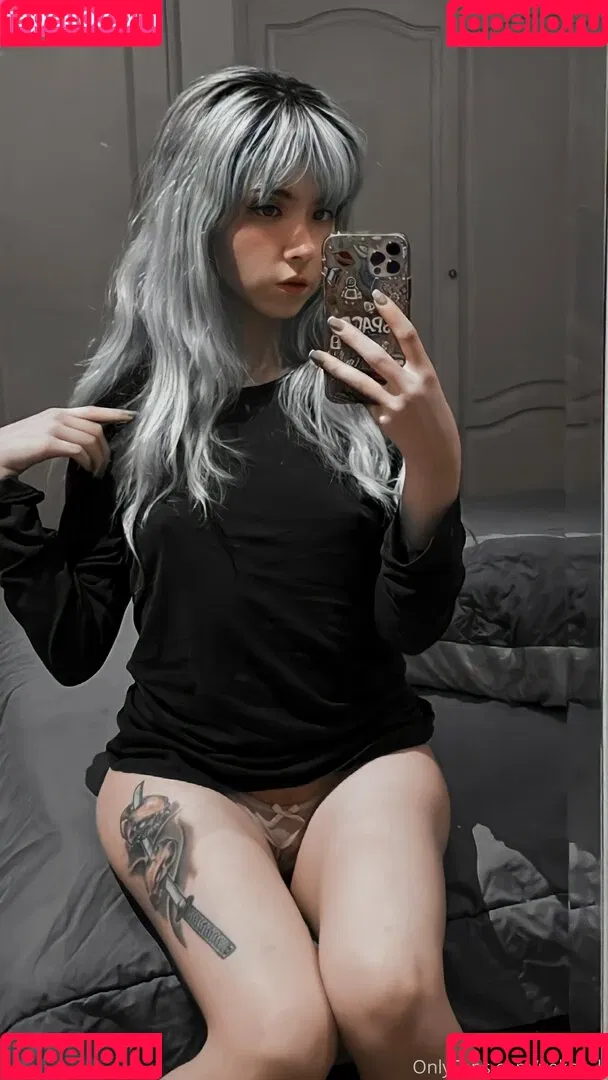 vekha_k Onlyfans Photo Gallery 