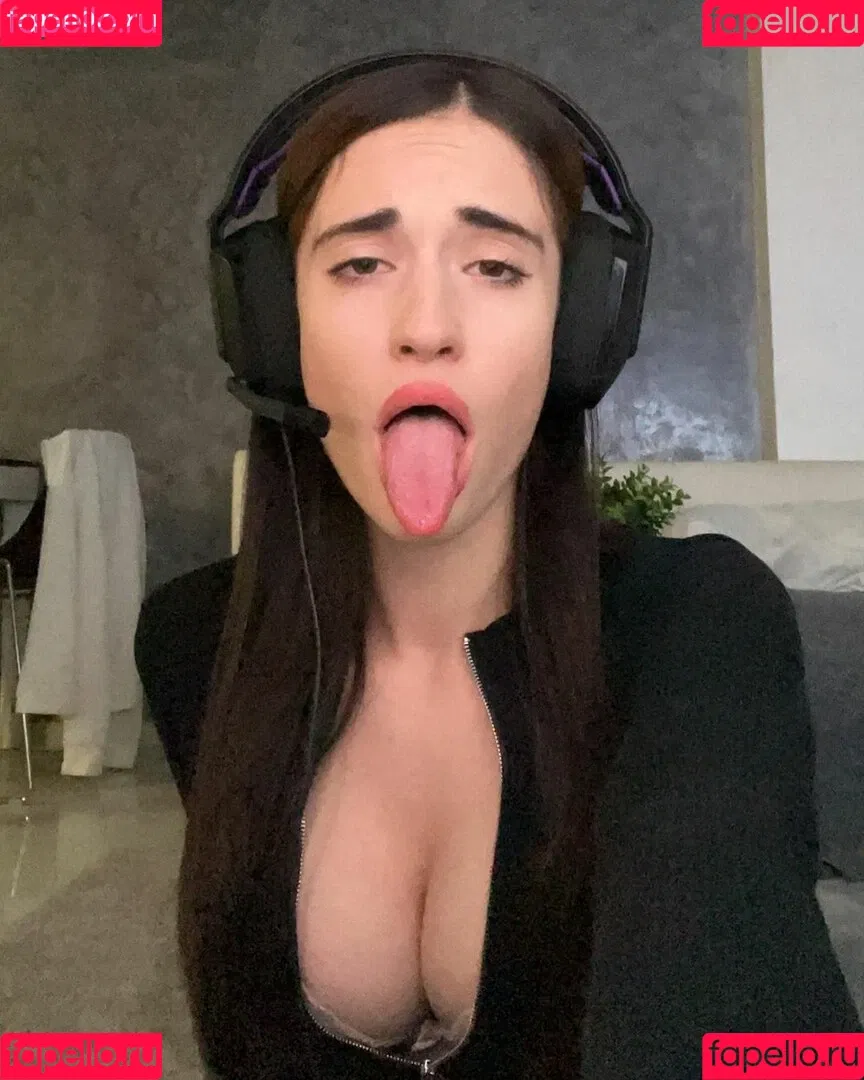 Ahegao Onlyfans Photo Gallery 