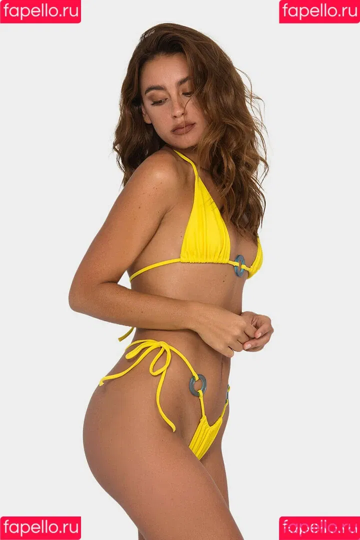 Carla Guetta Onlyfans Photo Gallery 