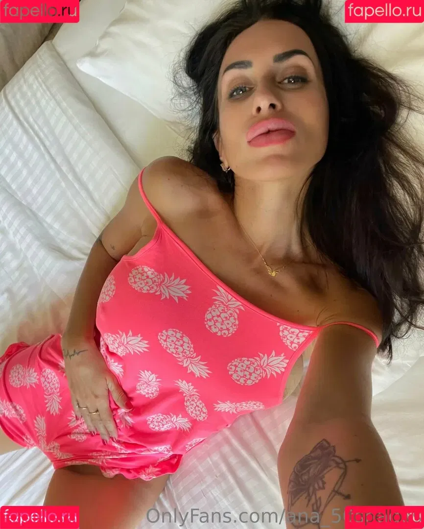 ana_50shades Onlyfans Photo Gallery 