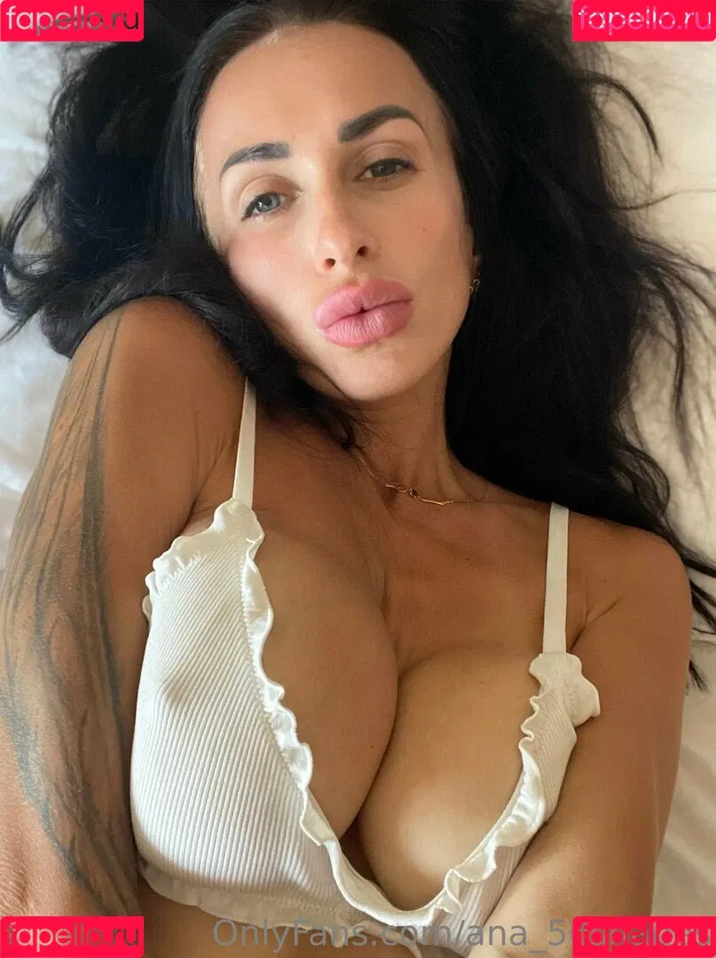 ana_50shades Onlyfans Photo Gallery 