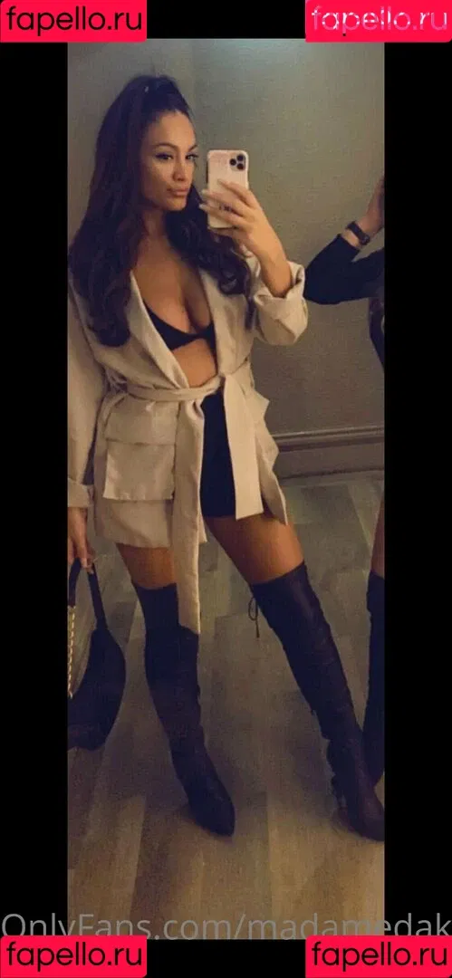 madamedakota Onlyfans Photo Gallery 