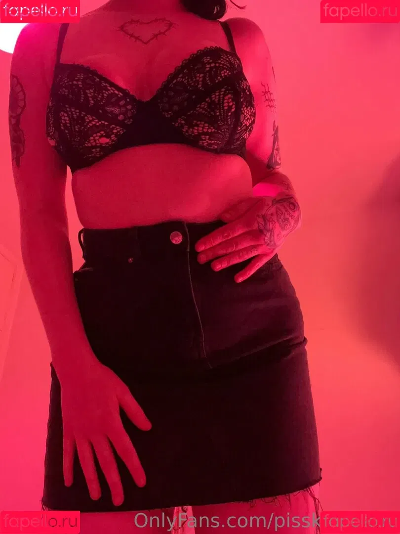 pisskinkbaby Onlyfans Photo Gallery 