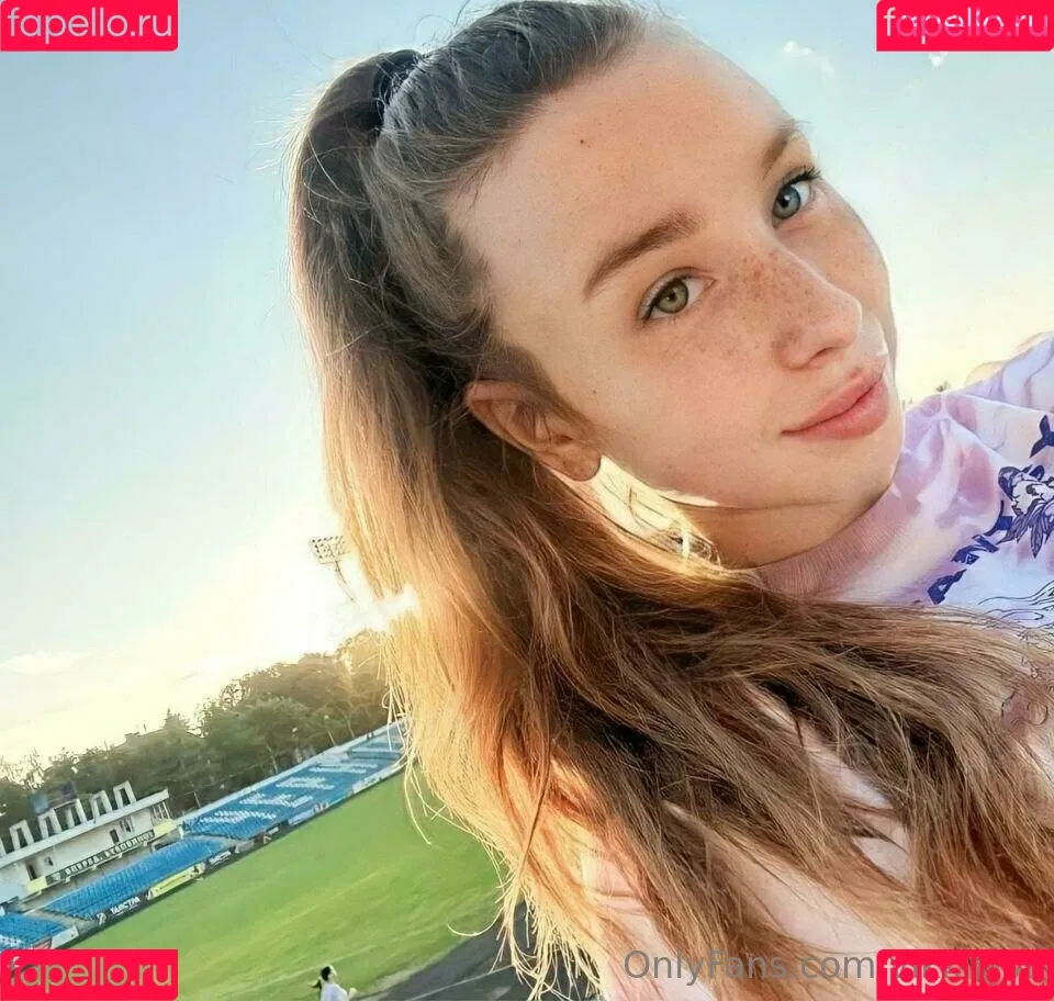 vikkikiss Onlyfans Photo Gallery 