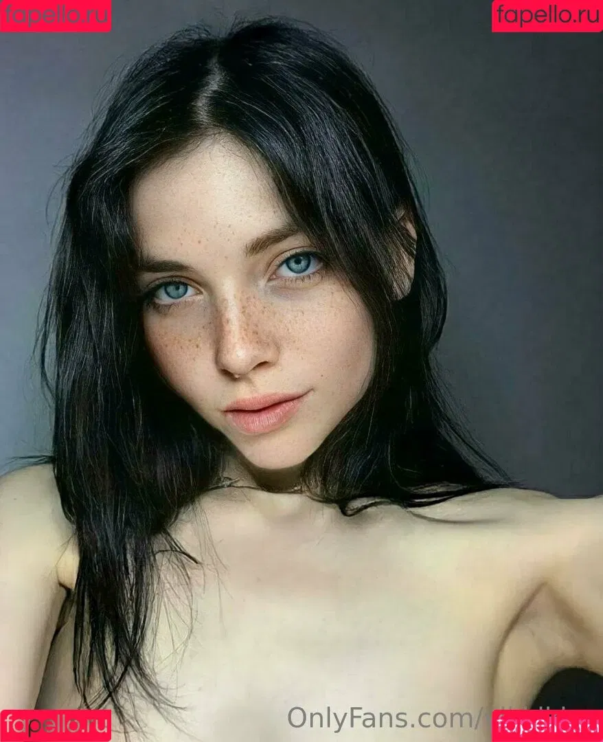 vikkikiss Onlyfans Photo Gallery 