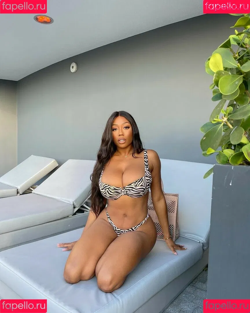 Vivipanameraofficial Onlyfans Photo Gallery 