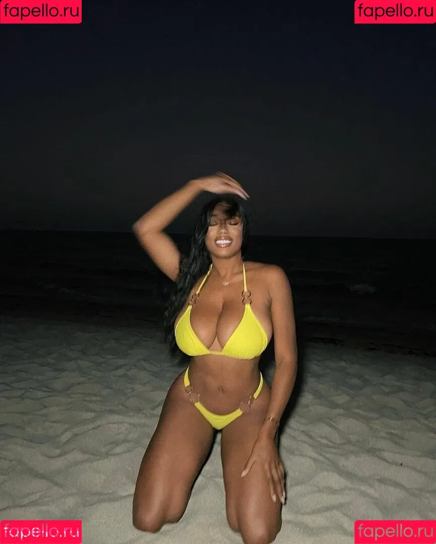 Vivipanameraofficial Onlyfans Photo Gallery 