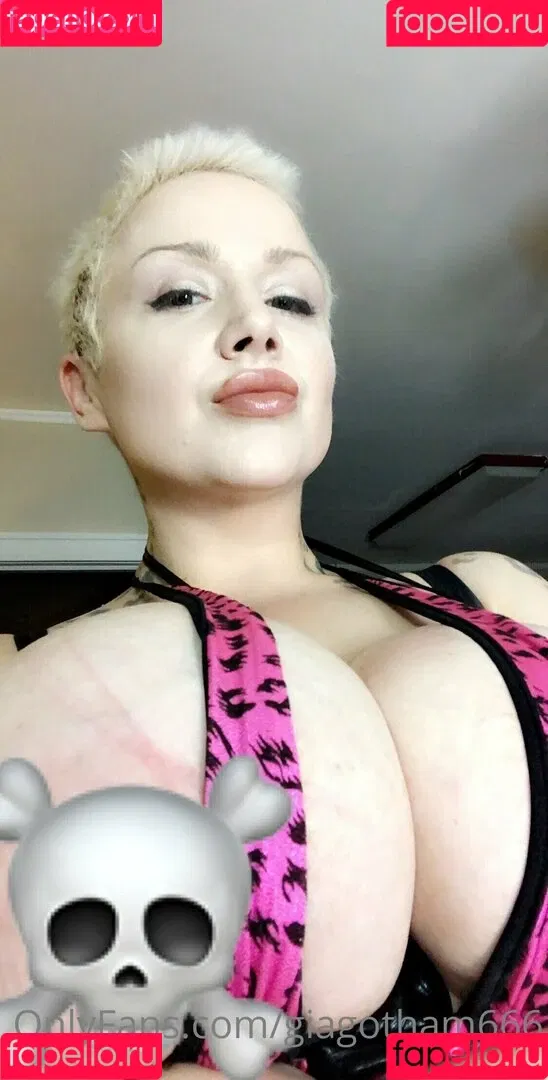 giagotham666 Onlyfans Photo Gallery 
