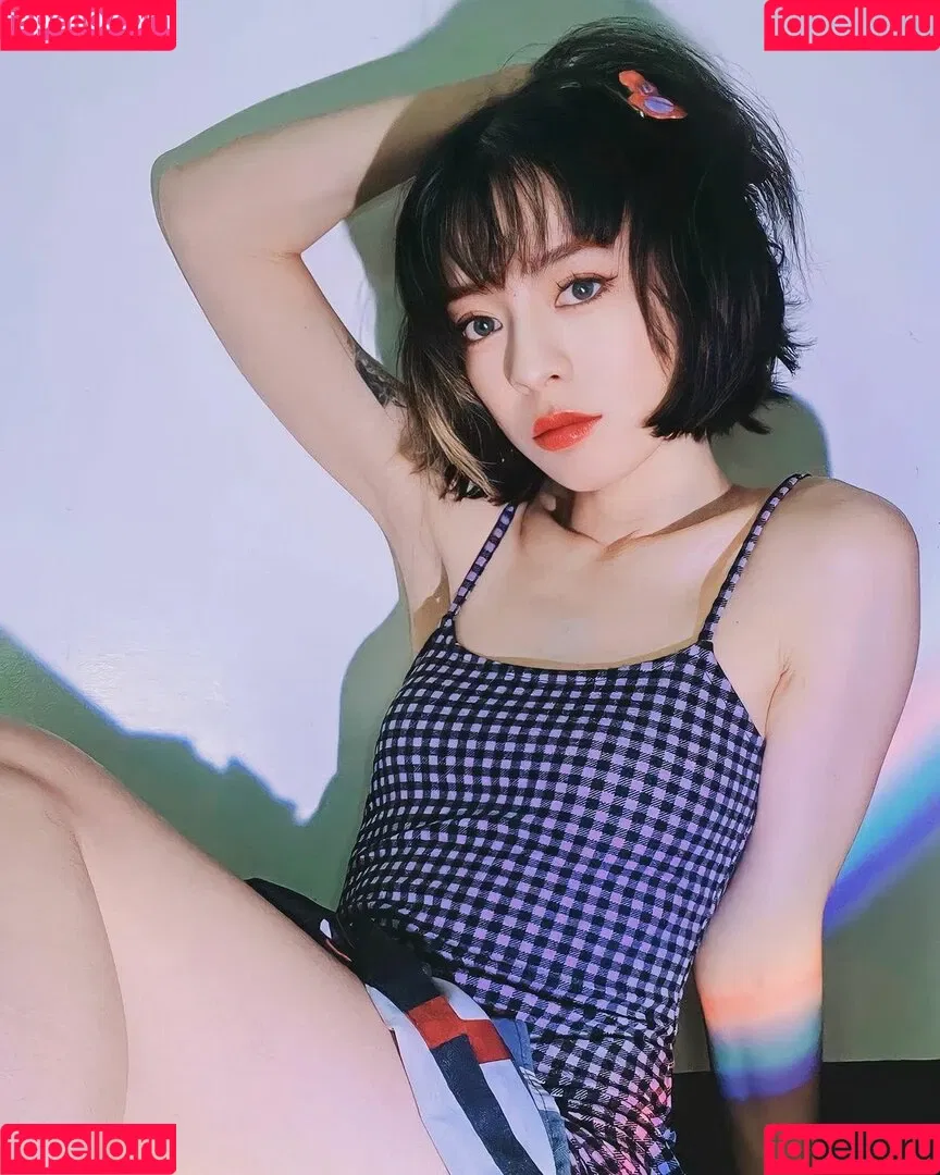 MAIScnhyo Onlyfans Photo Gallery 