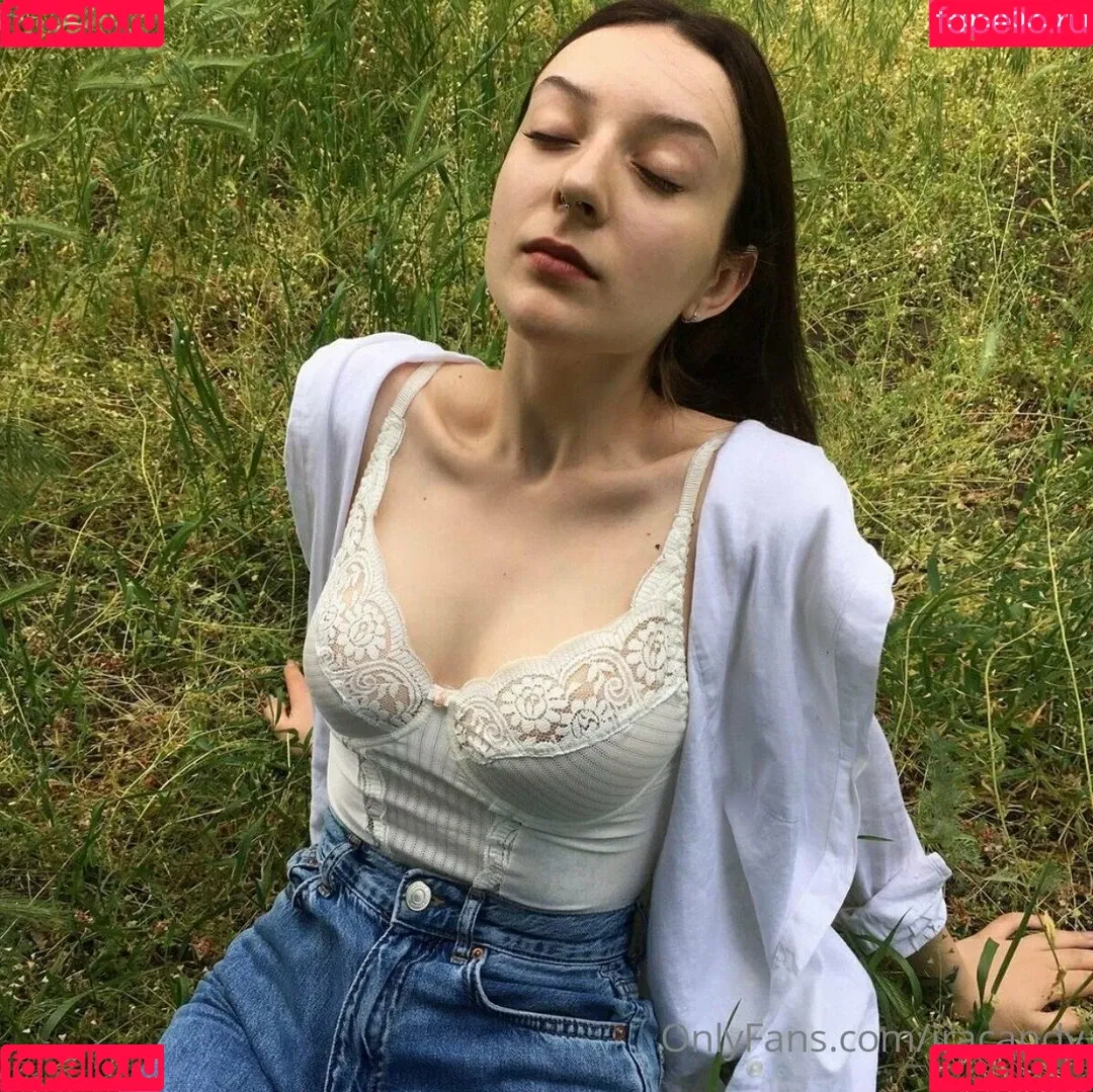 pppoisonnnivy Onlyfans Photo Gallery 