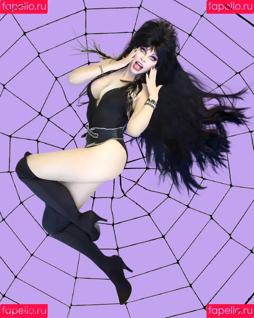 Cassandra Peterson Onlyfans Photo Gallery 