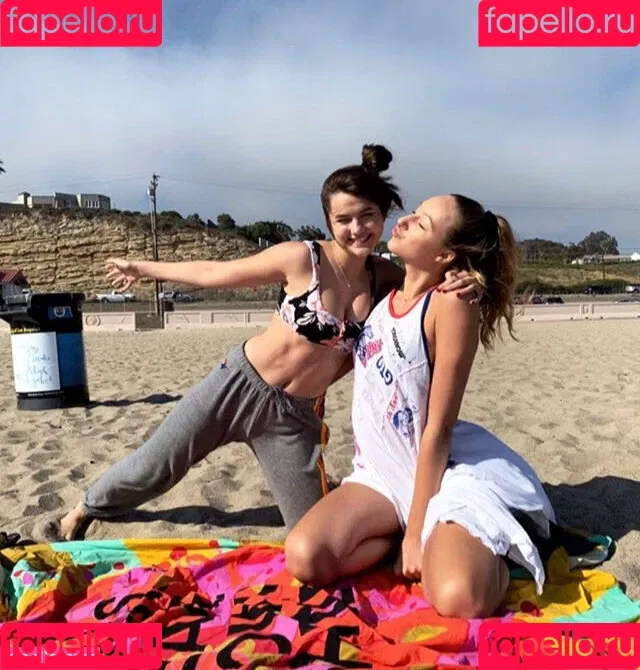 Chloe East Onlyfans Photo Gallery 