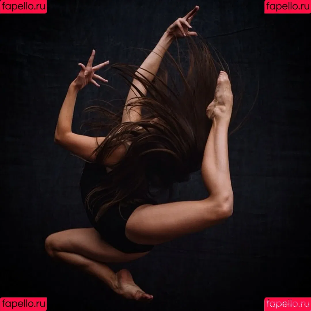 Chloe East Onlyfans Photo Gallery 