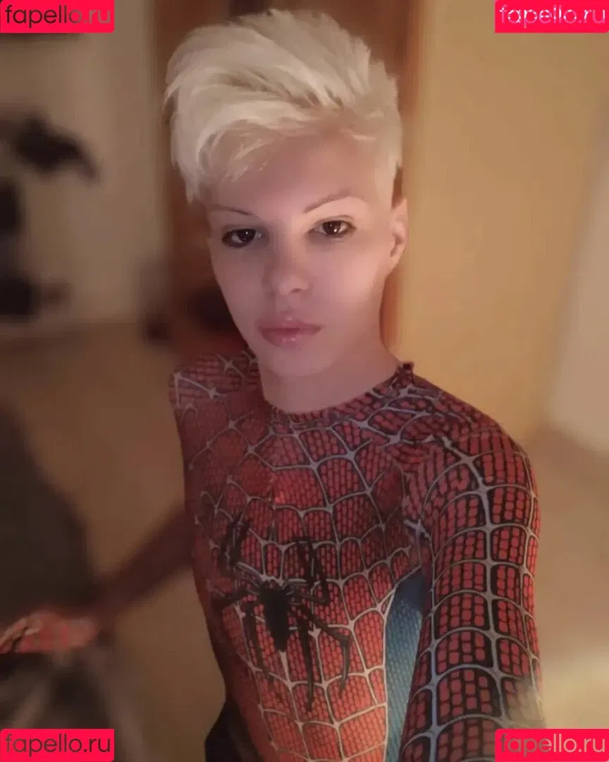 Blonditwink Onlyfans Photo Gallery 