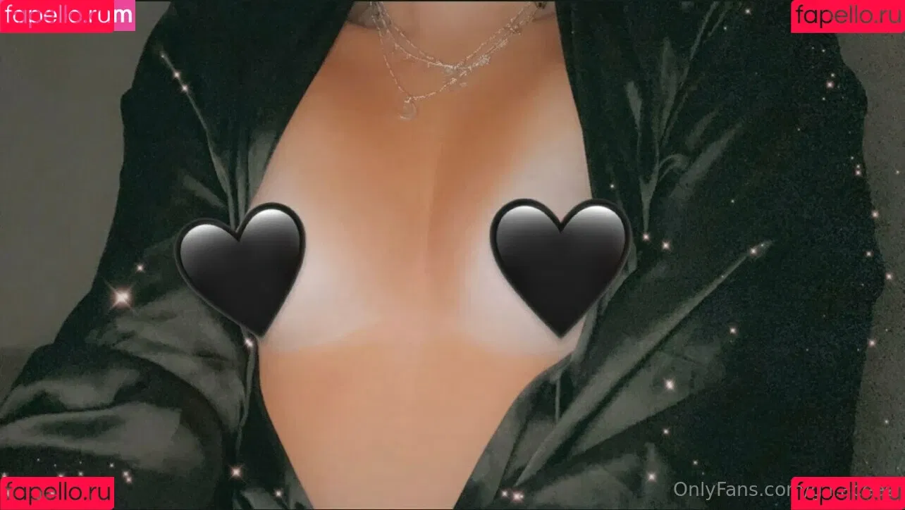 g.r.aceee Onlyfans Photo Gallery 