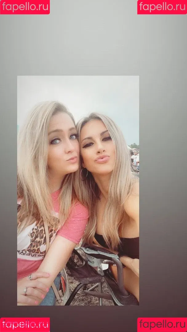 Kayla Lynne Hilton Onlyfans Photo Gallery 