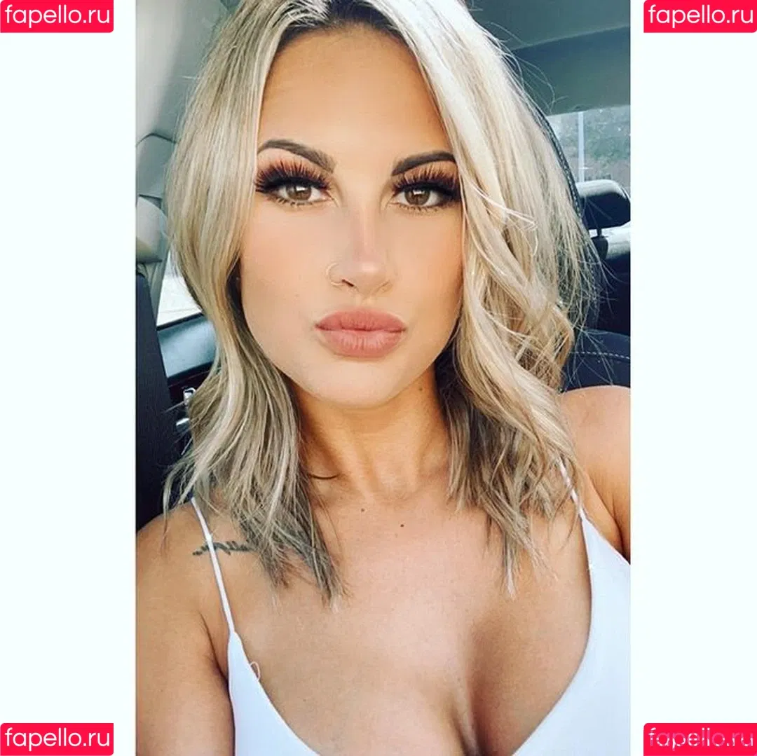 Kayla Lynne Hilton Onlyfans Photo Gallery 