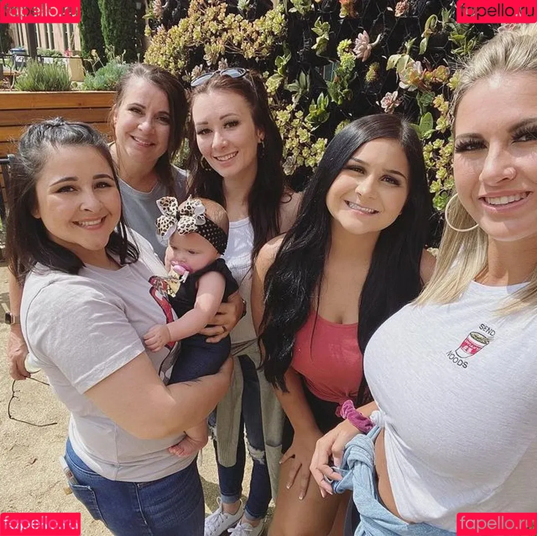 Kayla Lynne Hilton Onlyfans Photo Gallery 
