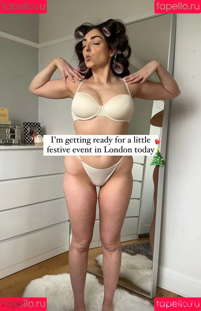 Nelly London Onlyfans Photo Gallery 