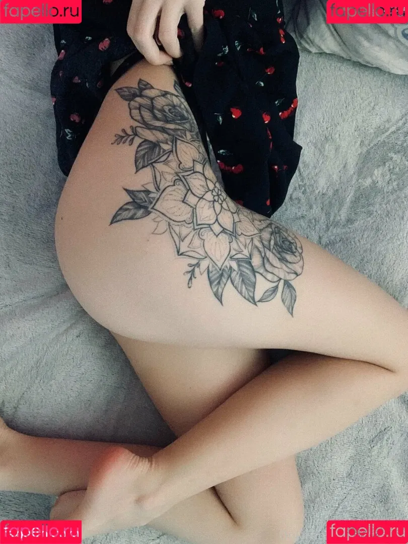 nika123 Onlyfans Photo Gallery 