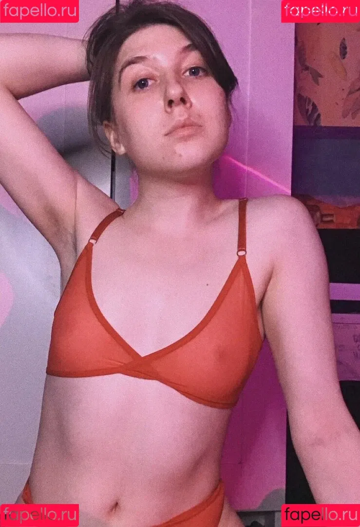 PutinLoxEbany Onlyfans Photo Gallery 