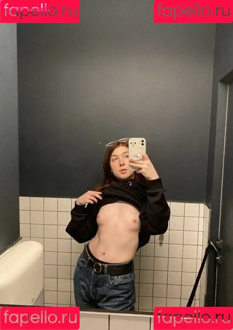 PutinLoxEbany Onlyfans Photo Gallery 