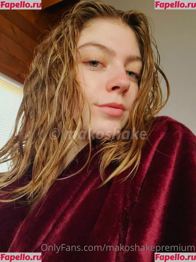 Makoshake Onlyfans Photo Gallery 