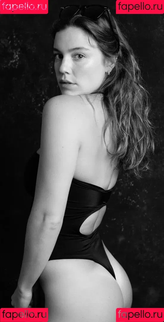 Latest leaks Alice Wegmann nude - Fapello