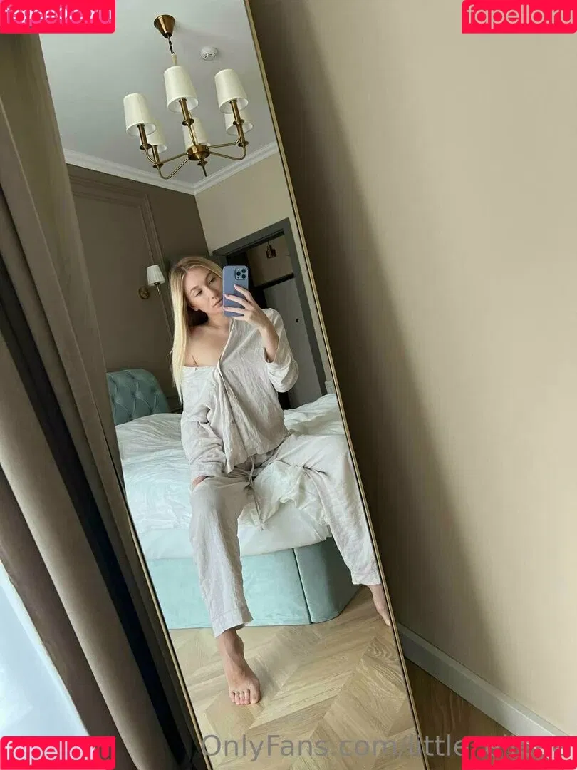Little_elleee Onlyfans Photo Gallery 