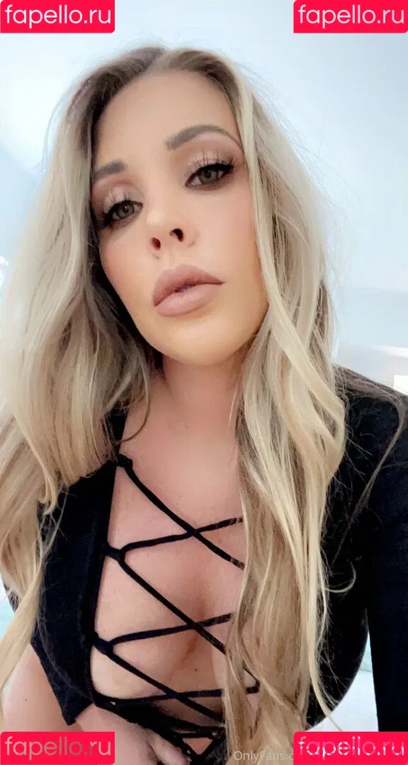 Samantha Saint Onlyfans Photo Gallery 