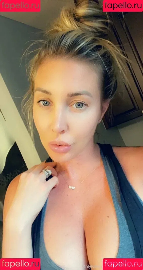 Samantha Saint Onlyfans Photo Gallery 