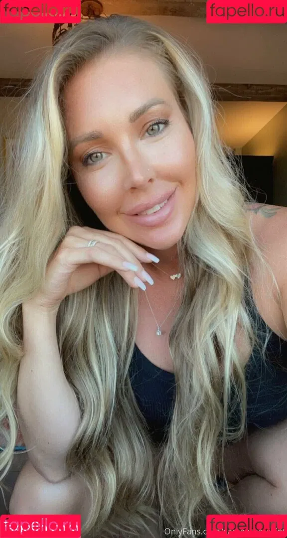 Samantha Saint Onlyfans Photo Gallery 