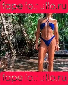 Courtney Hope Onlyfans Photo Gallery 