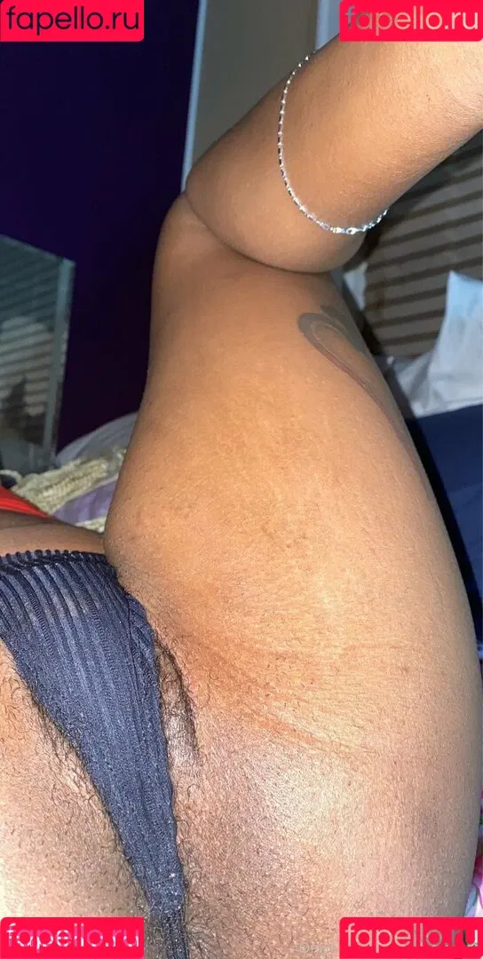 nellycantsay Onlyfans Photo Gallery 