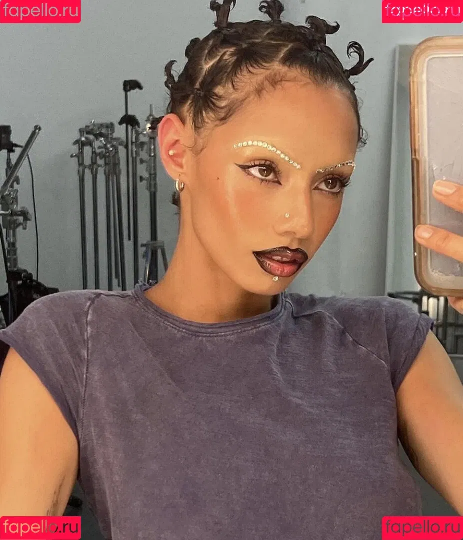 Jazelle Zanaughtti Onlyfans Photo Gallery 