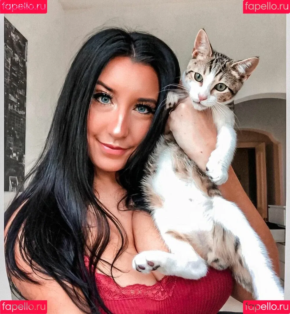 Olivia O Onlyfans Photo Gallery 