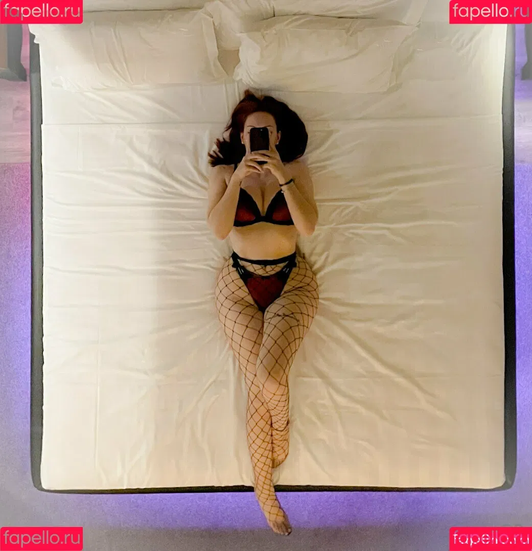 Alpha Luna Onlyfans Photo Gallery 