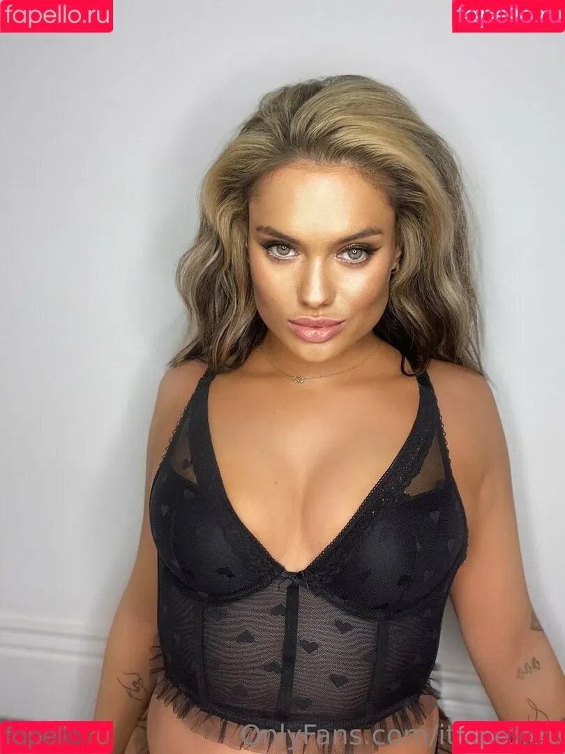 itsabbiee Onlyfans Photo Gallery 