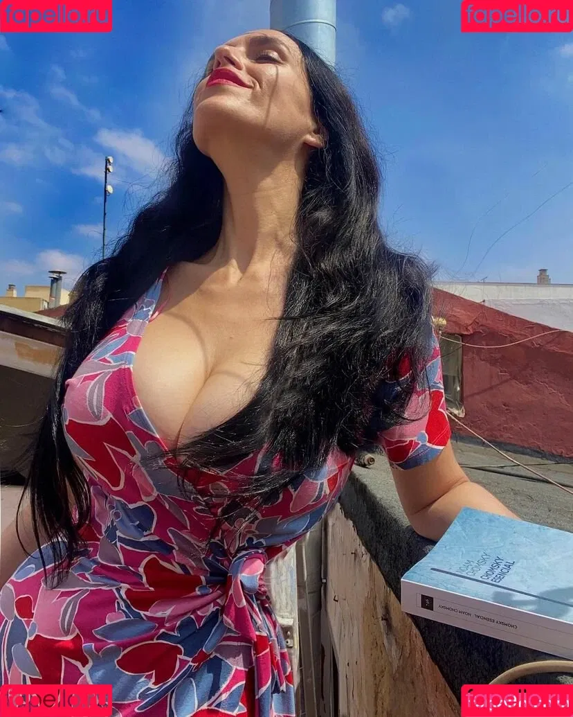 Castizavixens Onlyfans Photo Gallery 