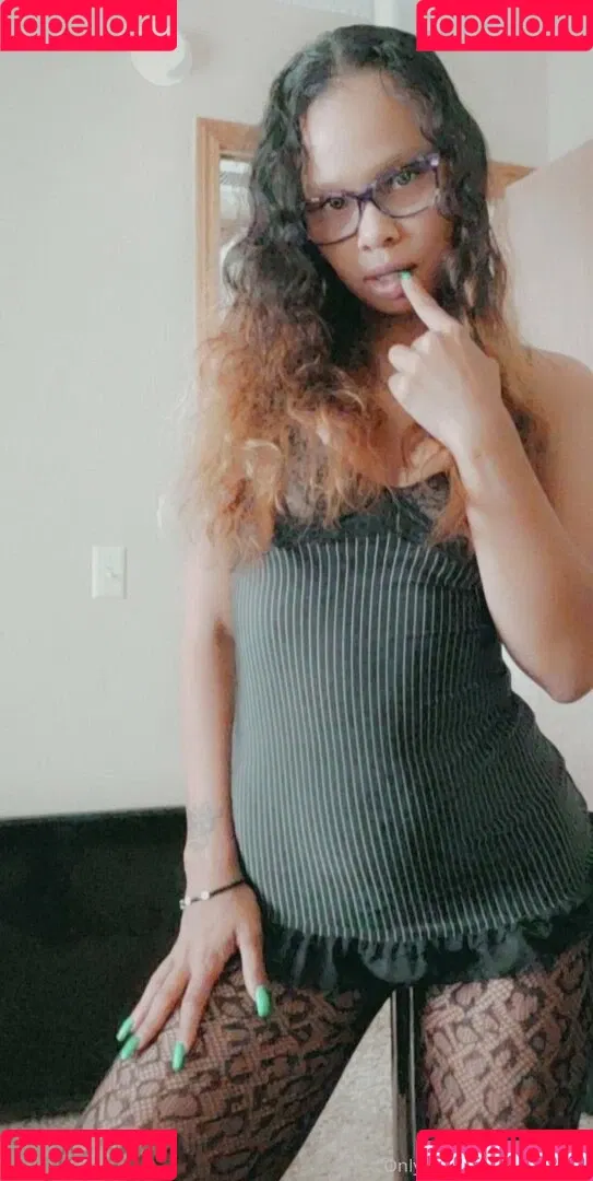 iamamorarose Onlyfans Photo Gallery 